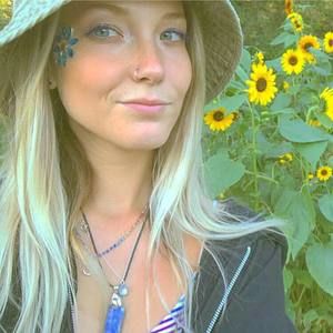 Meet your Posher, Mackenzie